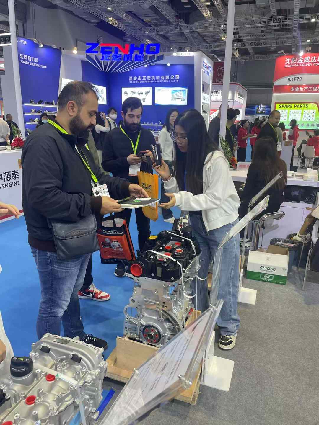 The first day of the Shanghai exhibition